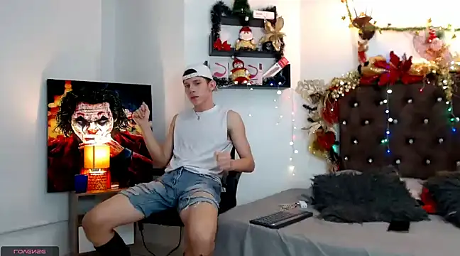 flowers18 online show from December 2024 12:11:02 AM