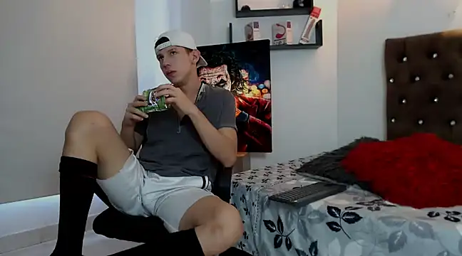 flowers18 online show from January 2025 09:32:01 PM