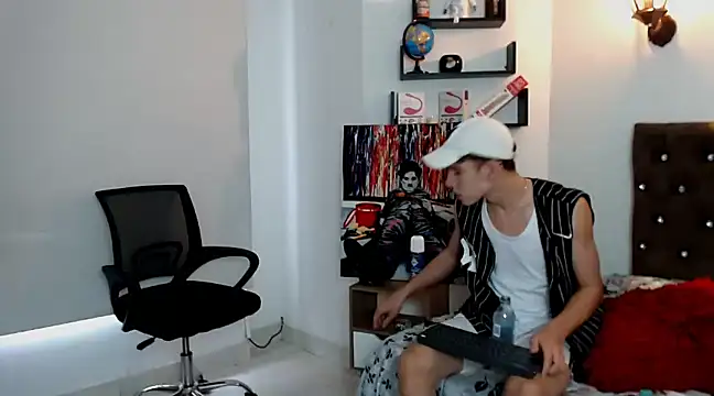 flowers18 online show from March 2025 09:15:02 PM