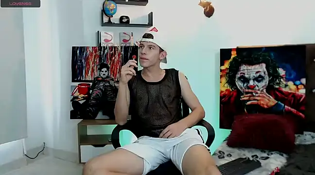 flowers18 online show from March 2025 09:27:01 PM