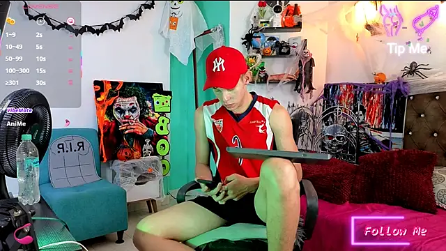 flowers18 online show from October 2025 09:37:01 PM