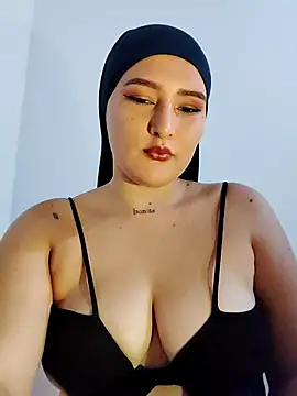 Snapshot of Celeste_camila18 chatting on September 2025 08:08:01 PM Celeste camila18 online show from September 2025 08:08:01 PM