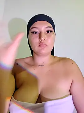 Snapshot of Celeste_camila18 chatting on September 2025 05:03:02 PM Celeste camila18 online show from September 2025 05:03:02 PM