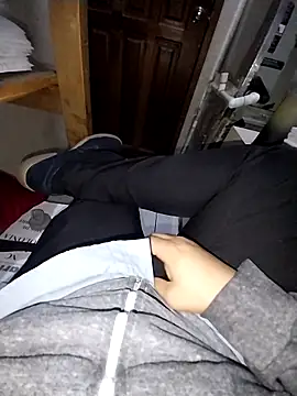 Whiper2024 online show from November 2025 06:18:01 PM