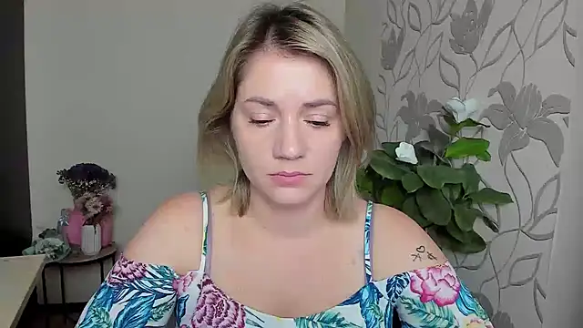 MariaSttone online show from September 2025 09:46:02 AM