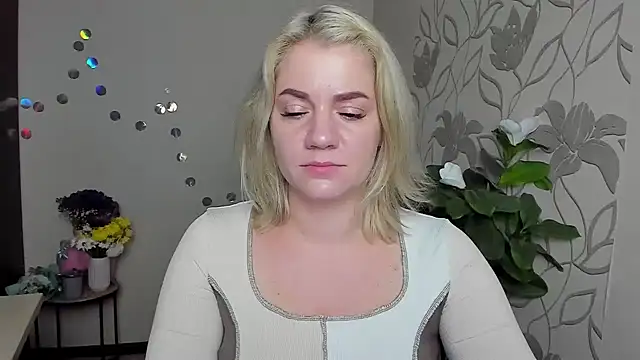 MariaSttone online show from November 2025 10:32:01 PM