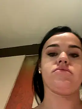 English-Chloe96 online show from December 2025 05:47:01 AM