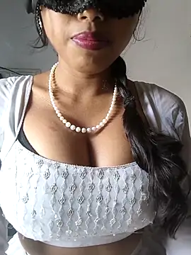 sandy naughty online show from November 2025 08:02:02 AM