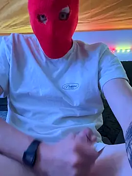 Snapshot of Timon1510 chatting on December 2025 10:58:01 PM Timon1510 online show from December 2025 10:58:01 PM