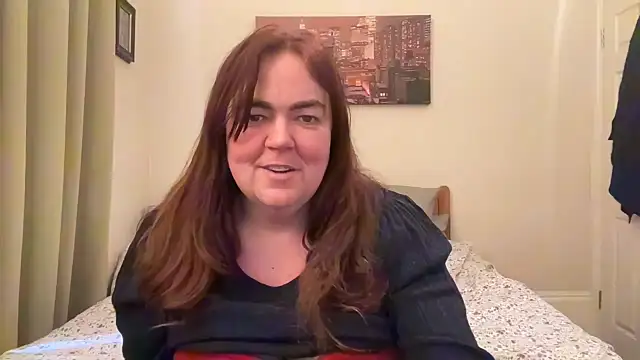 Snapshot of curvy-milf-abbie chatting on February 2025 12:01:02 PM curvy-milf-abbie online show from February 2025 12:01:02 PM