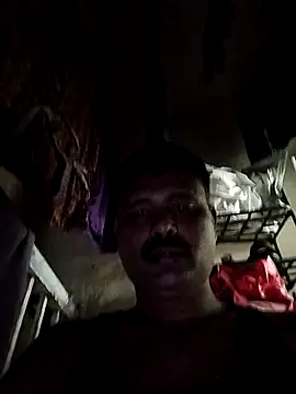 Vinay-kumar89 online show from December 2025 01:48:01 PM