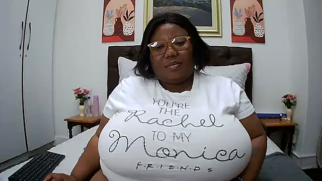 DAIRYBELLELIZxx online show from July 2026 08:19:01 PM