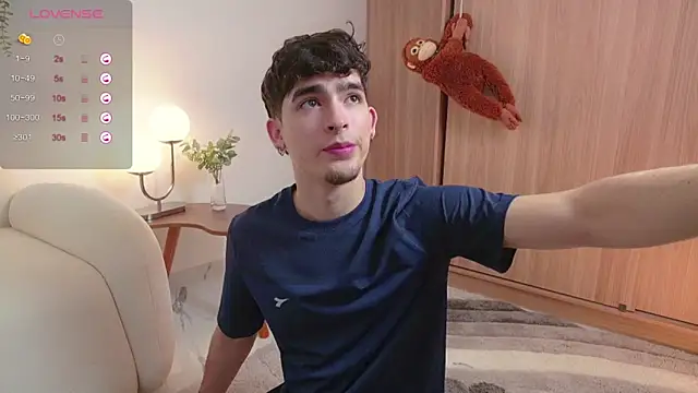 Snapshot of zenn_rush1 chatting on March 2025 01:54:01 PM zenn rush1 online show from March 2025 01:54:01 PM