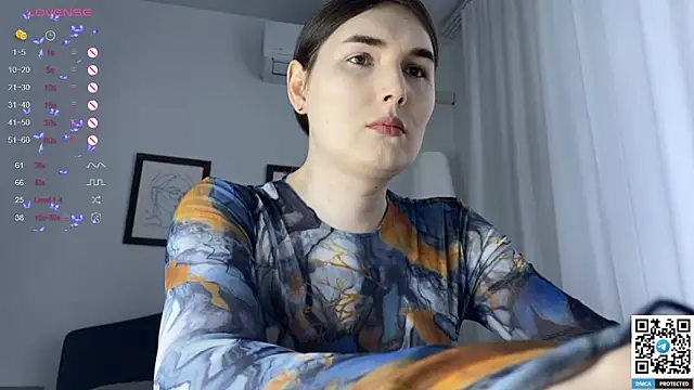 Snapshot of Maria_Bowie chatting on February 2025 08:31:02 AM Maria Bowie online show from February 2025 08:31:02 AM