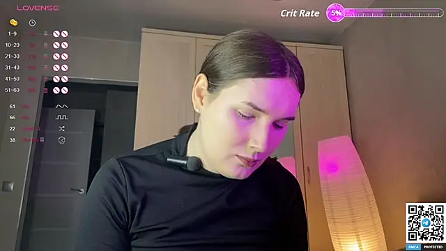 Snapshot of Maria_Bowie chatting on October 2025 07:28:01 AM Maria Bowie online show from October 2025 07:28:01 AM