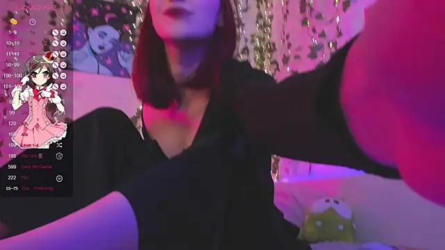 Snapshot of kissthasky chatting on September 2025 02:51:01 PM kissthasky online show from September 2025 02:51:01 PM