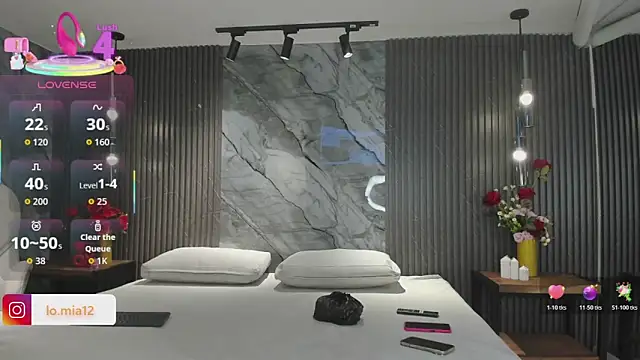 julietha taylor online show from April 2026 12:04:01 AM