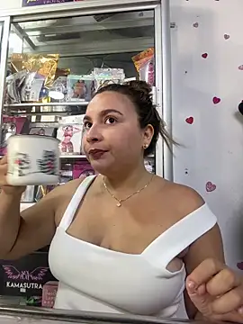 sofiafantasy online show from February 2026 03:00:02 PM