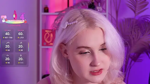 Snapshot of tiffannyjons chatting on November 2025 05:47:02 PM tiffannyjons online show from November 2025 05:47:02 PM