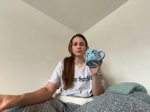 Snapshot of MissSwitch chatting on January 2025 01:41:02 PM MissSwitch online show from January 2025 01:41:02 PM