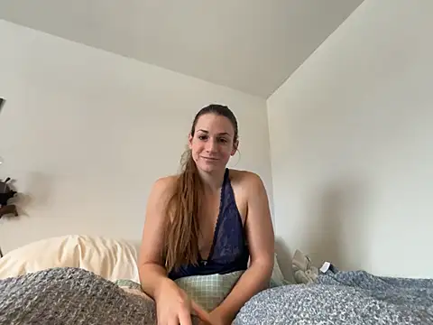 Snapshot of MissSwitch chatting on January 2025 01:31:01 PM MissSwitch online show from January 2025 01:31:01 PM