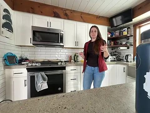 Snapshot of MissSwitch chatting on January 2025 07:37:01 PM MissSwitch online show from January 2025 07:37:01 PM