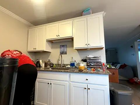 Snapshot of MissSwitch chatting on December 2025 02:23:01 PM MissSwitch online show from December 2025 02:23:01 PM