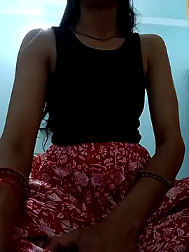 HotRiyacpl online show from March 2026 06:10:01 PM