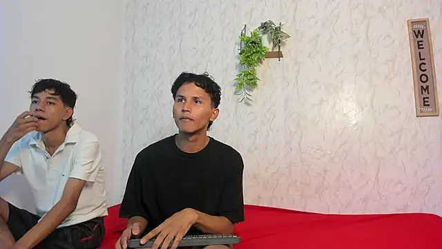 boys yourparty online show from June 2026 01:11:02 AM