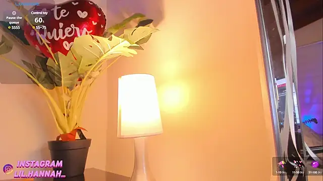 Snapshot of lil_hanna18 chatting on March 2025 02:55:02 AM lil hanna18 online show from March 2025 02:55:02 AM