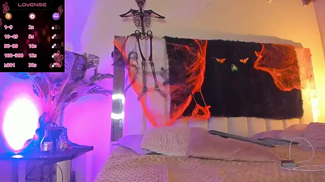 Snapshot of lil_hanna18 chatting on October 2025 08:10:01 PM lil hanna18 online show from October 2025 08:10:01 PM