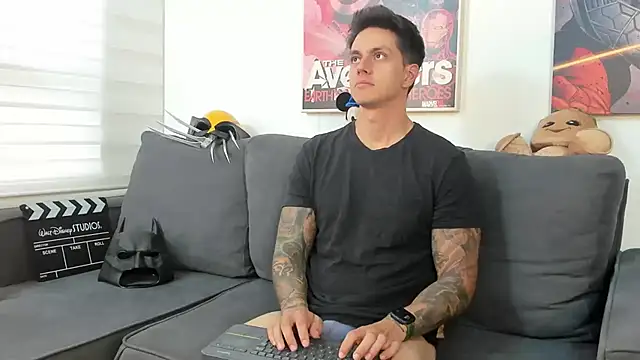 JeanBroc online show from December 2025 07:52:01 PM