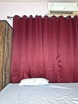 Garima G online show from November 2025 03:56:02 PM