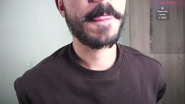 Snapshot of dam0n_fr0st chatting on December 2024 10:05:02 AM dam0n fr0st online show from December 2024 10:05:02 AM