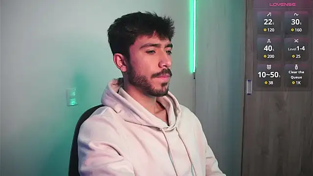 Snapshot of dam0n_fr0st chatting on December 2024 03:48:02 PM dam0n fr0st online show from December 2024 03:48:02 PM