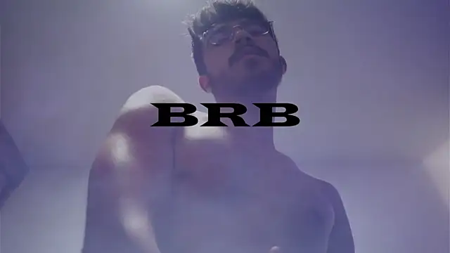 Snapshot of dam0n_fr0st chatting on December 2024 01:08:02 PM dam0n fr0st online show from December 2024 01:08:02 PM