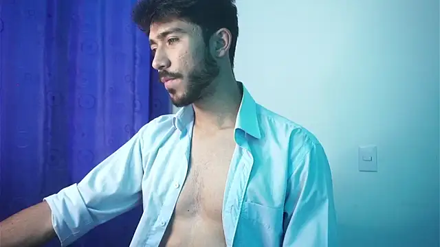 Snapshot of dam0n_fr0st chatting on January 2025 07:02:02 PM dam0n fr0st online show from January 2025 07:02:02 PM