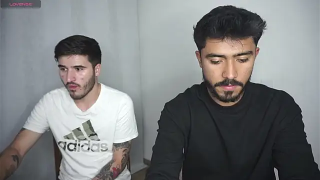 Snapshot of dam0n_fr0st chatting on September 2025 08:11:02 PM dam0n fr0st online show from September 2025 08:11:02 PM