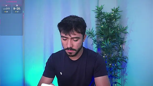 Snapshot of dam0n_fr0st chatting on November 2025 09:02:01 PM dam0n fr0st online show from November 2025 09:02:01 PM