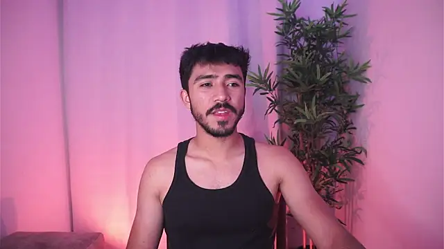 Snapshot of dam0n_fr0st chatting on November 2025 09:30:02 PM dam0n fr0st online show from November 2025 09:30:02 PM