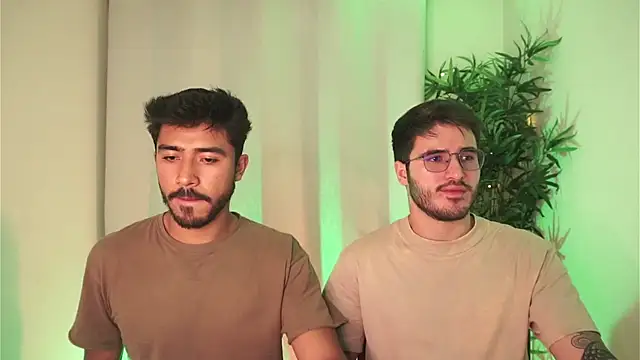 dam0n fr0st online show from April 2026 11:10:02 PM