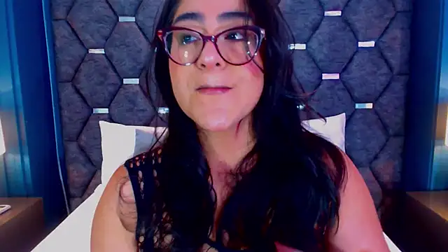 DevonPiers online show from September 2025 12:06:01 PM