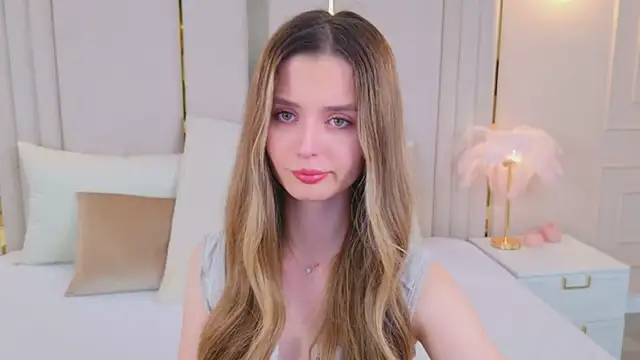 Snapshot of MarybethSnow chatting on December 2025 05:06:02 PM MarybethSnow online show from December 2025 05:06:02 PM