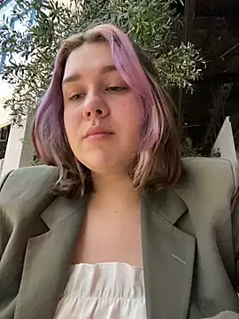 SuzieMurray online show from January 2025 11:23:02 AM