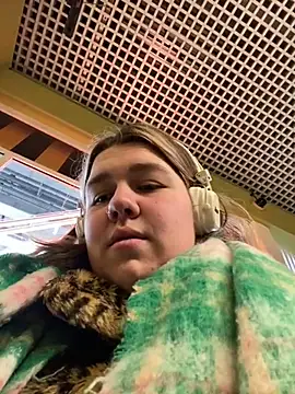 SuzieMurray online show from March 2025 08:17:01 AM