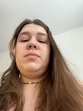 Snapshot of SuzieMurray chatting on February 2026 08:16:02 AM SuzieMurray online show from February 2026 08:16:02 AM