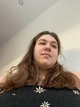 Snapshot of SuzieMurray chatting on February 2026 08:36:01 AM SuzieMurray online show from February 2026 08:36:01 AM