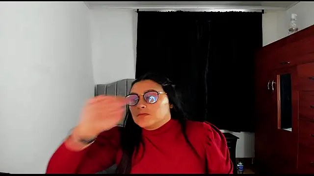 Snapshot of lorymoon chatting on January 2025 07:26:02 PM lorymoon online show from January 2025 07:26:02 PM