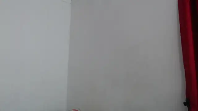 Snapshot of RocioColombia chatting on March 2026 04:18:02 AM RocioColombia online show from March 2026 04:18:02 AM