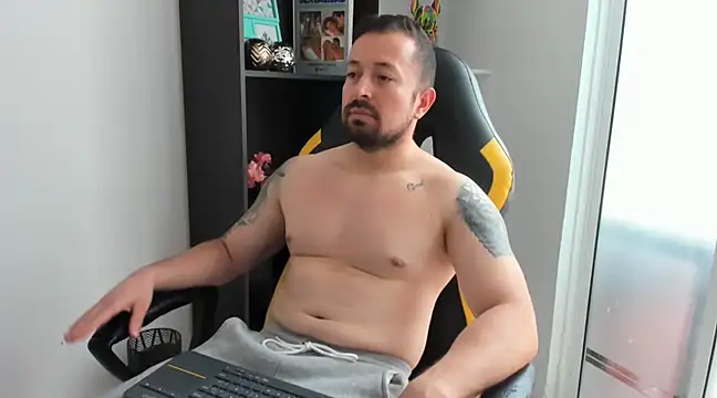 Snapshot of wisdonsenecax chatting on December 2024 05:33:02 PM wisdonsenecax online show from December 2024 05:33:02 PM